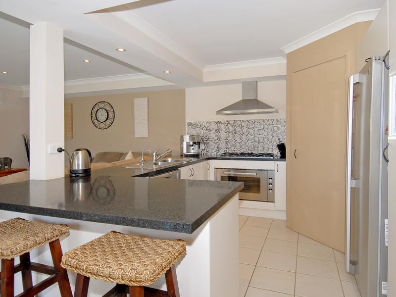 10 Cowrie Place, Mullaloo WA 6027