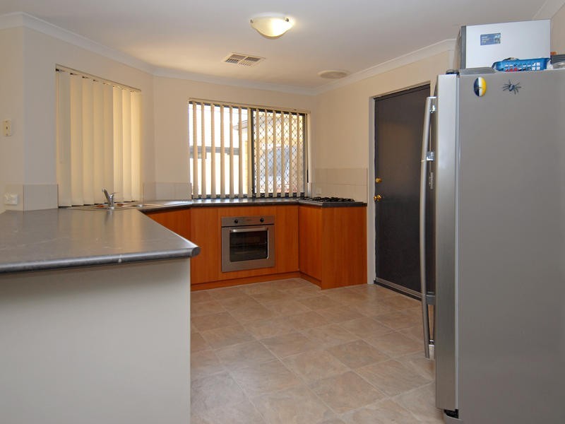 20 Incana St, Banksia Grove WA 6031