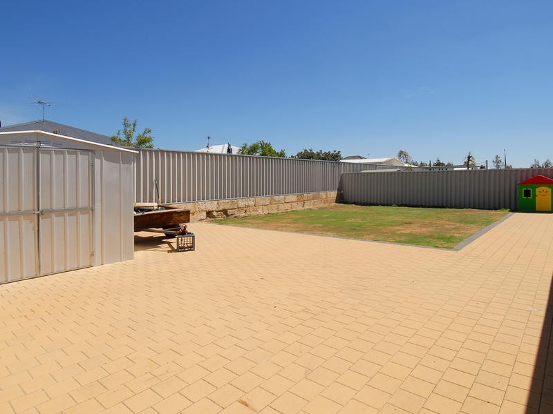 20 Incana St, Banksia Grove WA 6031