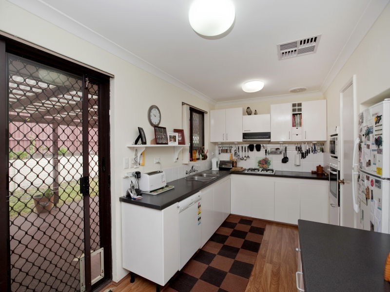 3 Chipala Ct, Edgewater WA 6027