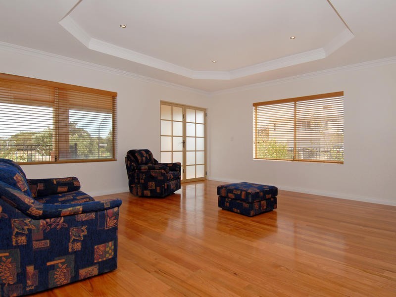 65 Donnelly Ramble, Wanneroo WA 6065