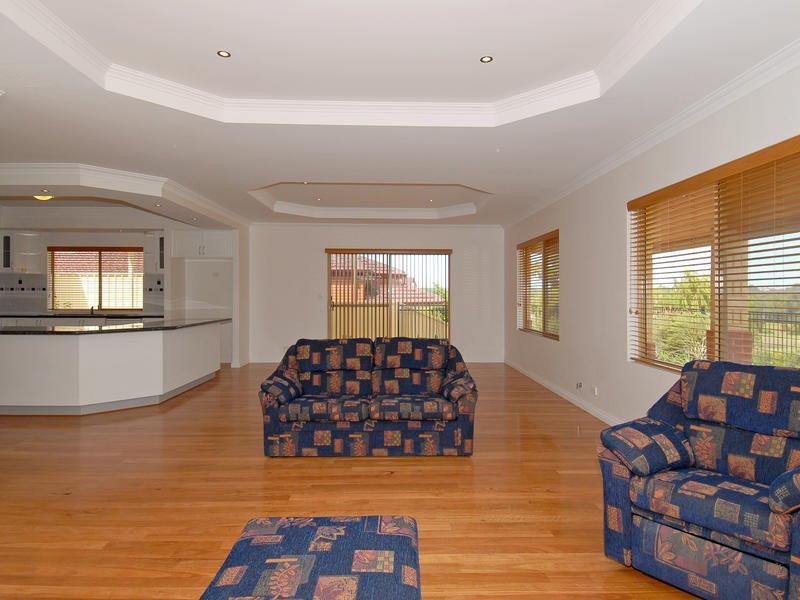 65 Donnelly Ramble, Wanneroo WA 6065