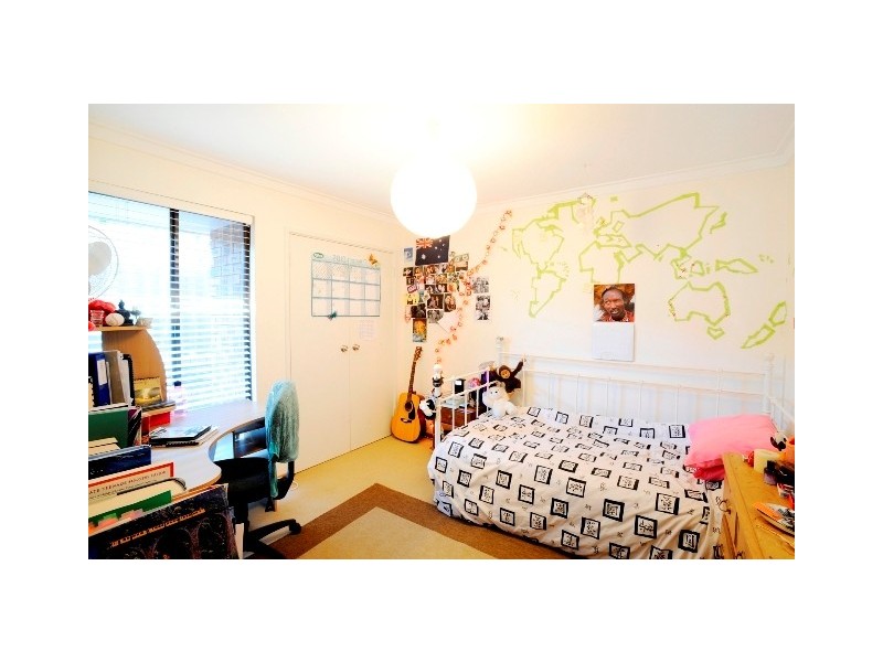 7 Gregory Ave, Padbury WA 6025