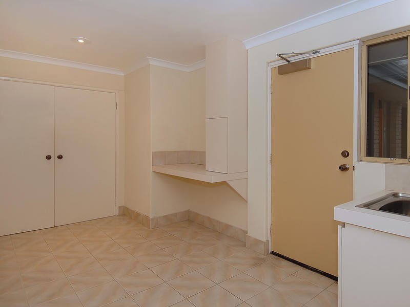 4 Seltrust Pl, Ocean Reef WA 6027