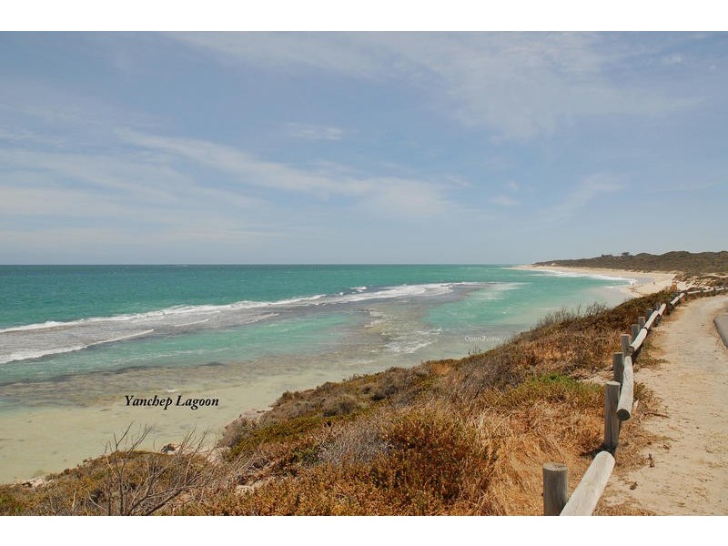 100 Lagoon Drive, Yanchep WA 6035