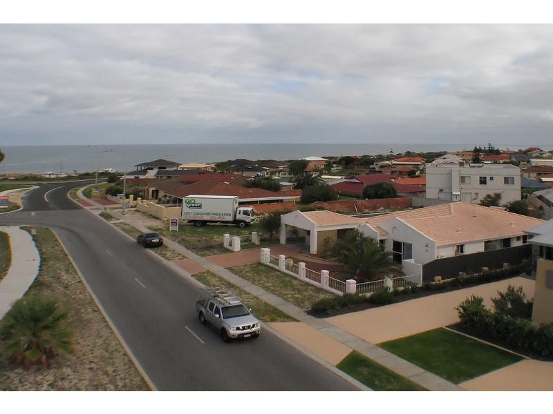 21 Sovereign Drive, Two Rocks WA 6037