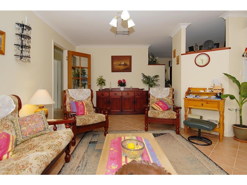 2 Altair Way, Beldon WA 6027