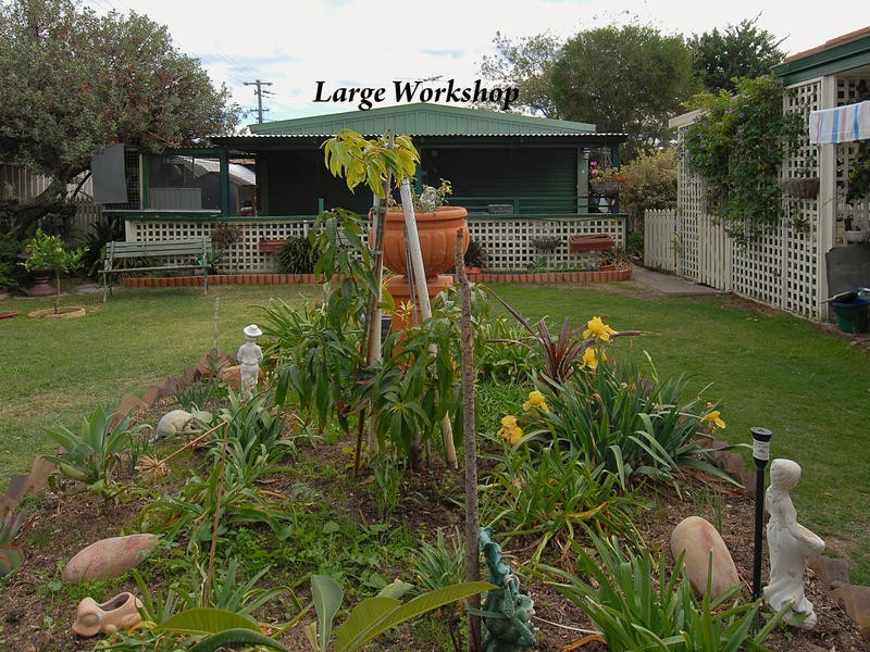 2 Altair Way, Beldon WA 6027