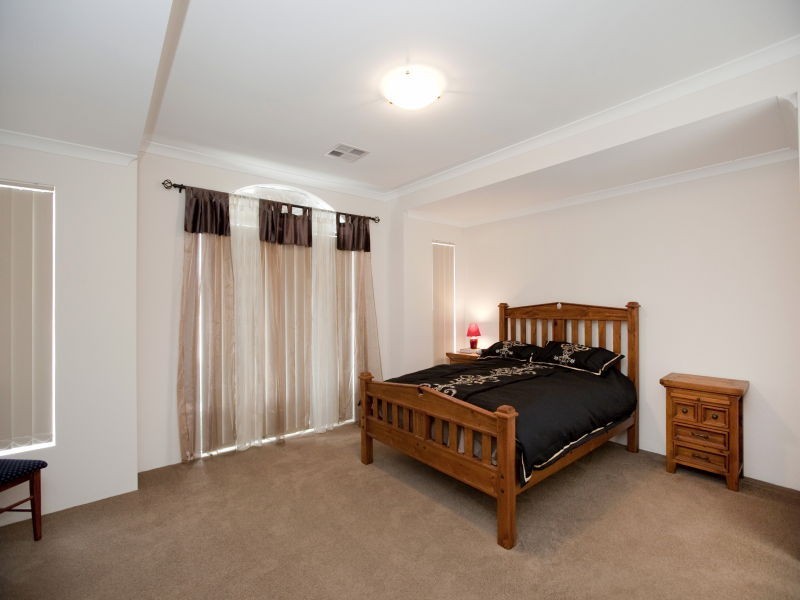 11 Gausson Turn, Ashby WA 6065