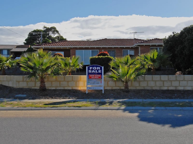 2 Ella Pl, Duncraig WA 6023