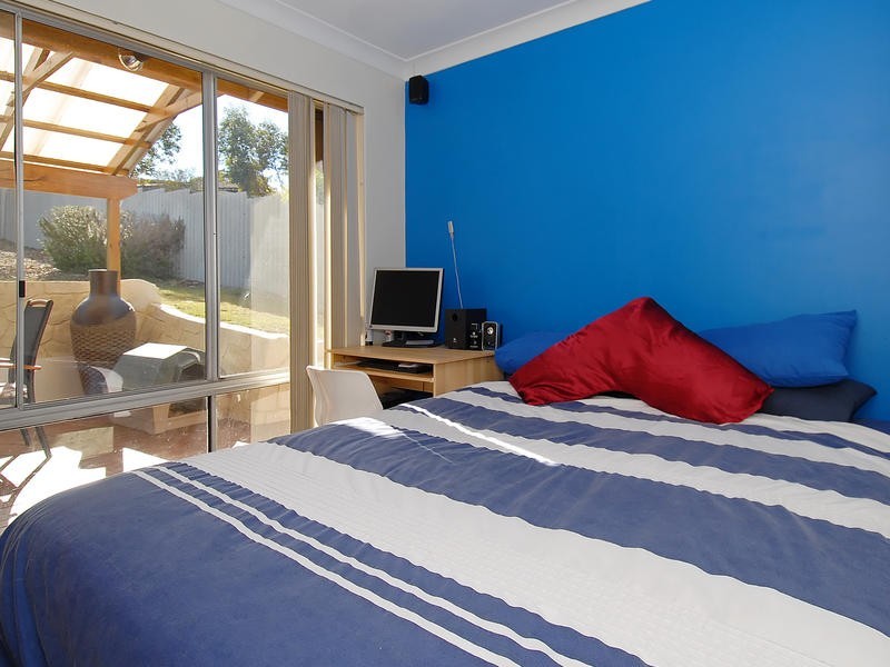 2 Ella Pl, Duncraig WA 6023