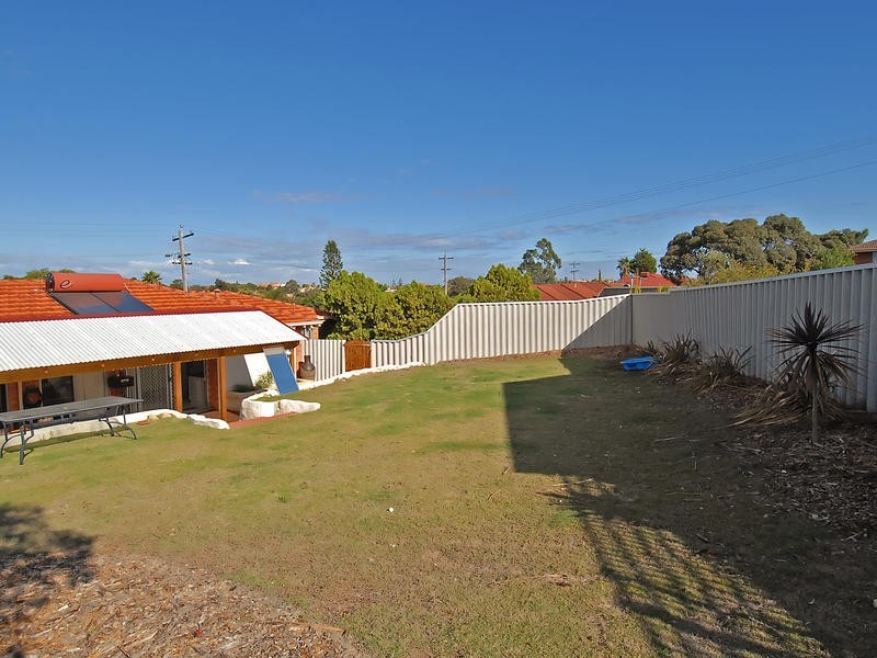 2 Ella Pl, Duncraig WA 6023