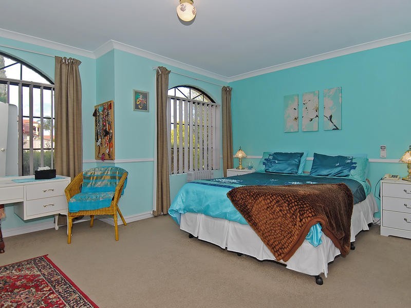 52 Carwoola Cir, Carramar WA 6031