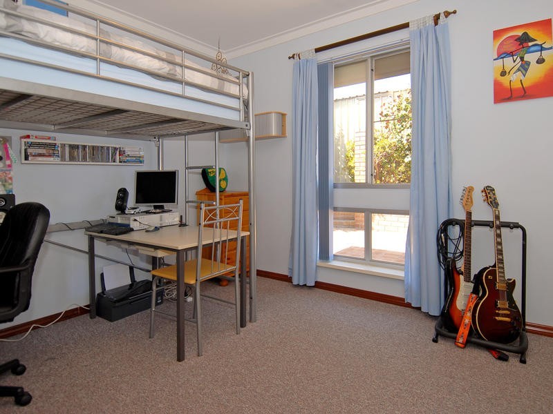 41 Hurley Way, Hillarys WA 6025