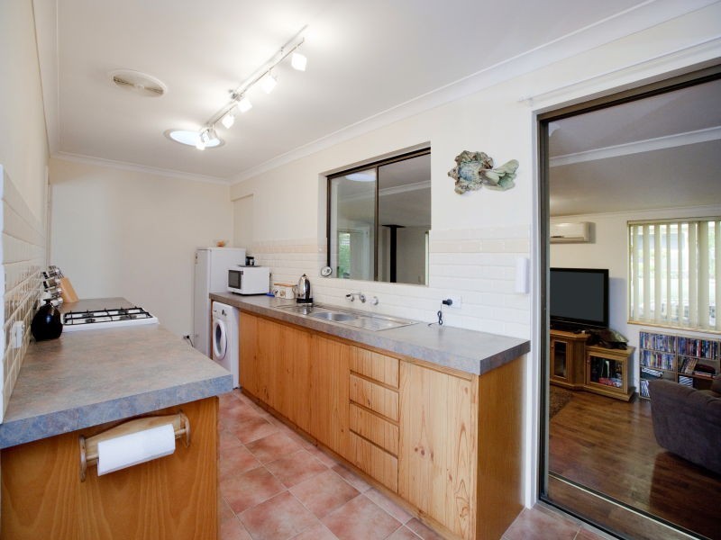 28 Beltana Rd, Craigie WA 6025