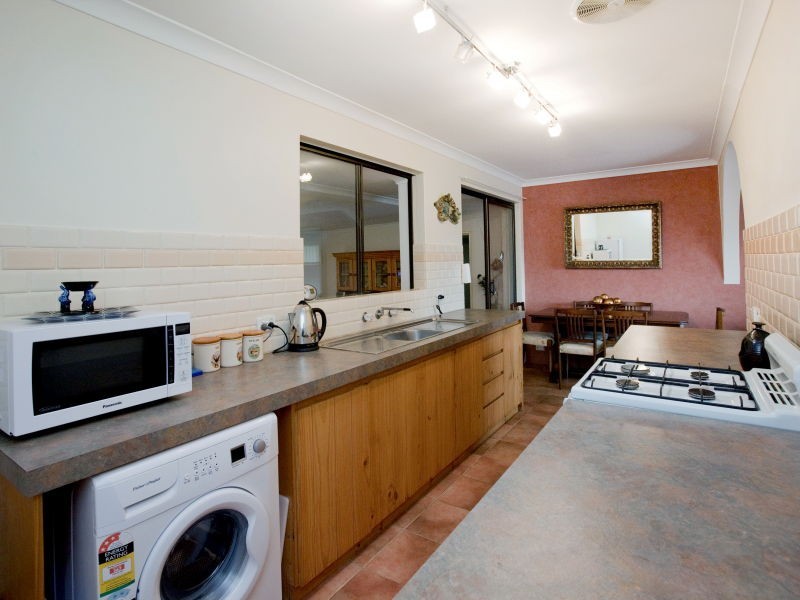 28 Beltana Rd, Craigie WA 6025