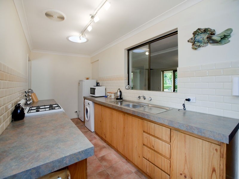 28 Beltana Rd, Craigie WA 6025