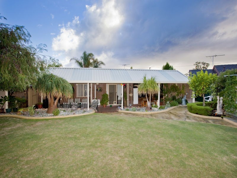 28 Beltana Rd, Craigie WA 6025