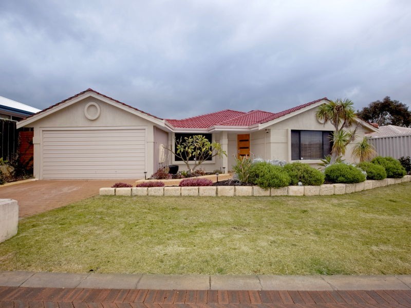 4 Everett Lane, Currambine WA 6028