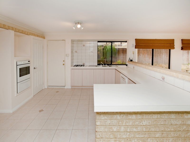 4 Everett Lane, Currambine WA 6028