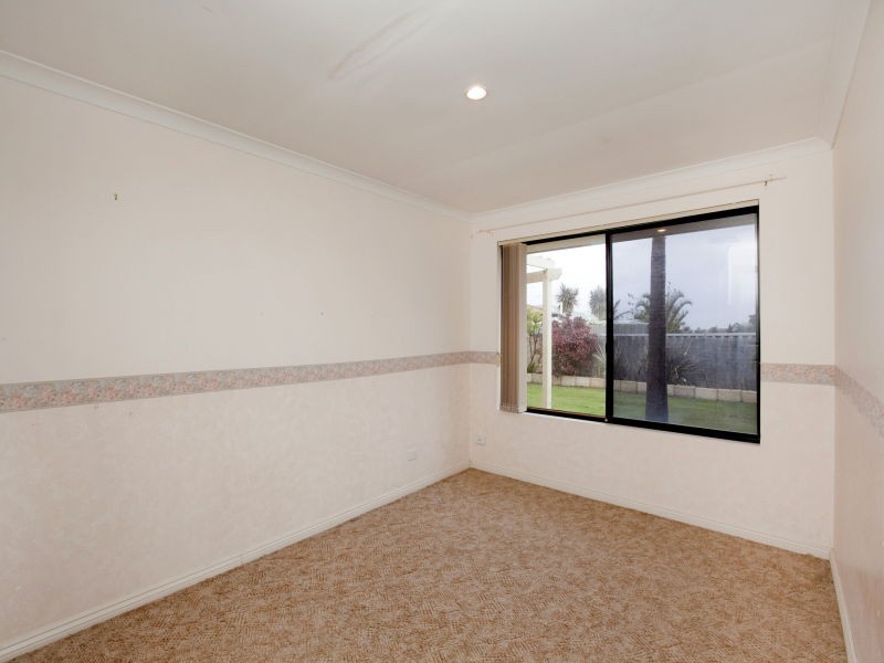 4 Everett Lane, Currambine WA 6028