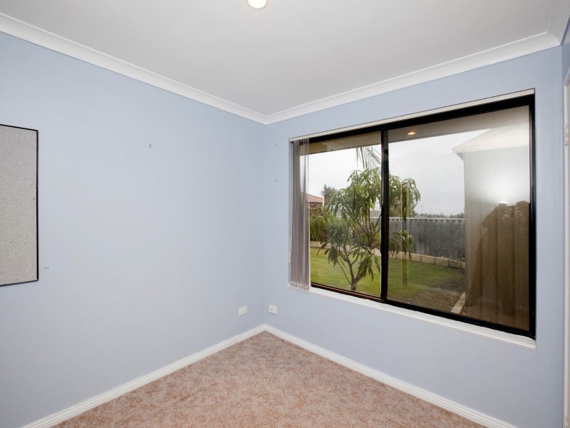 4 Everett Lane, Currambine WA 6028