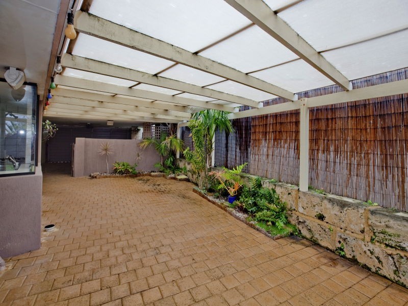 4 Everett Lane, Currambine WA 6028