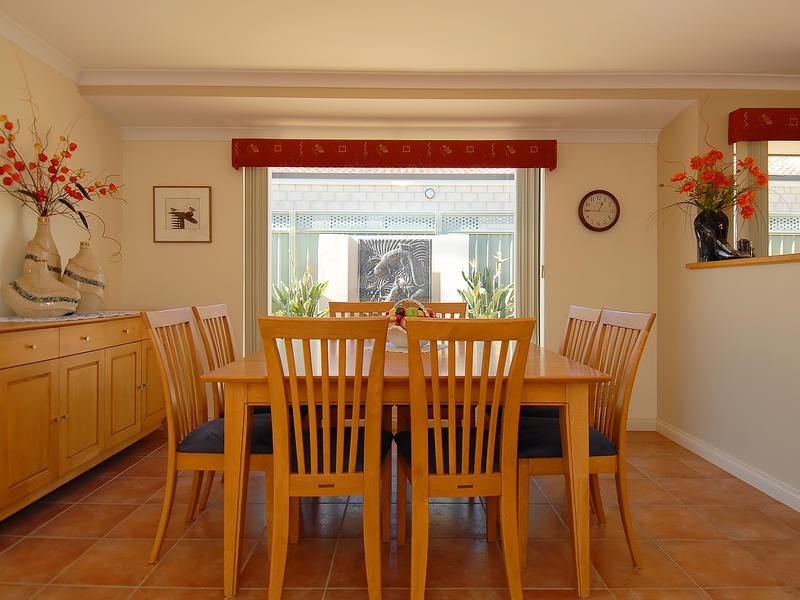 22 Brockwell Pwy, Landsdale WA 6065