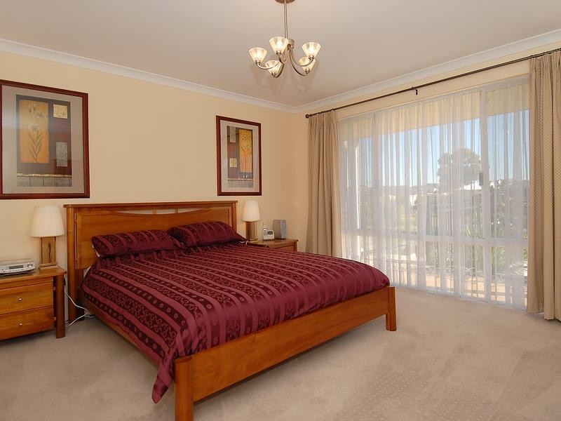 51 Whimbrel Vista, Tapping WA 6065