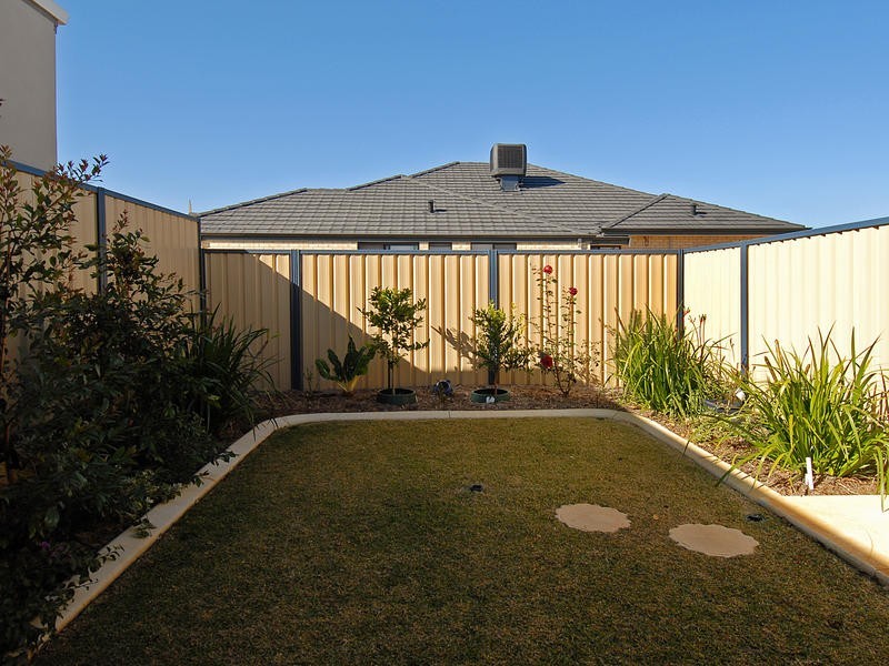 51 Whimbrel Vista, Tapping WA 6065