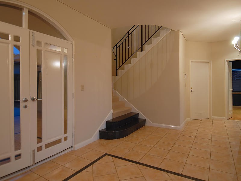 7 Eze Tce, Hillarys WA 6025