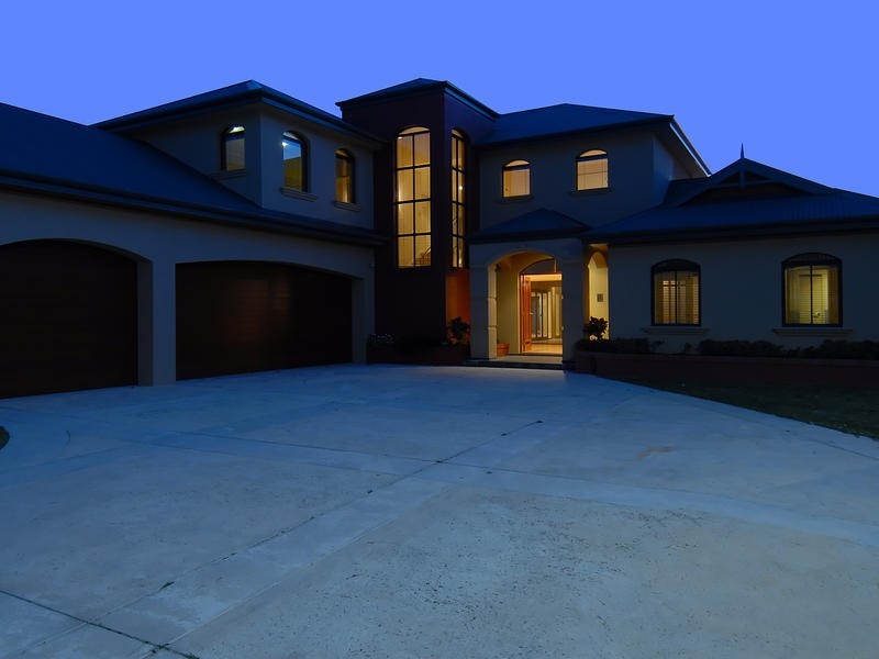 7 Eze Tce, Hillarys WA 6025