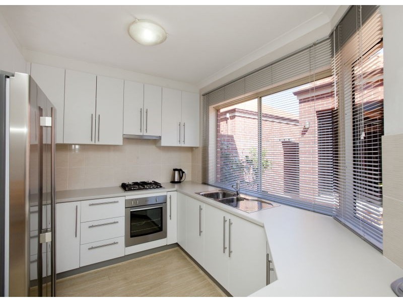 477 Lakeside Dr, Joondalup WA 6027