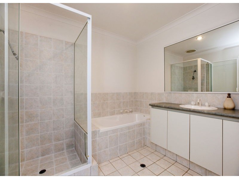 477 Lakeside Dr, Joondalup WA 6027