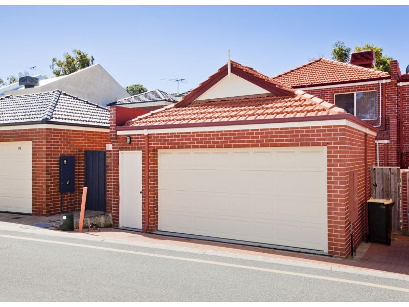 477 Lakeside Dr, Joondalup WA 6027