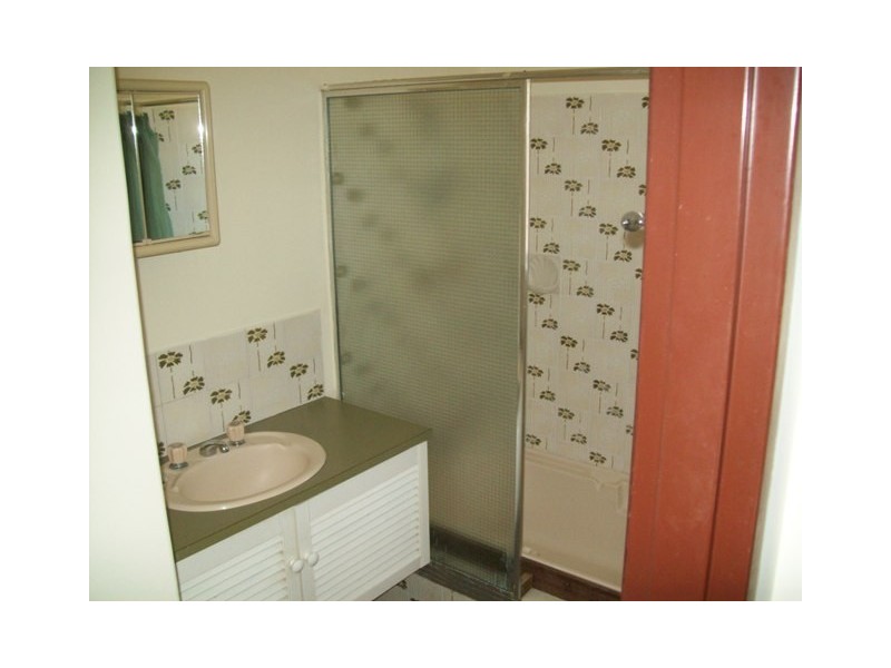 50B Mayflower Cr, Craigie WA 6025