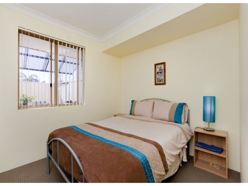 15/179 Goollelal Drive, Kingsley WA 6026