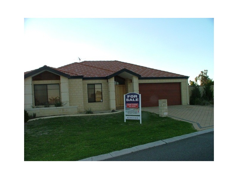 27 Poseidon Rd, Heathridge WA 6027