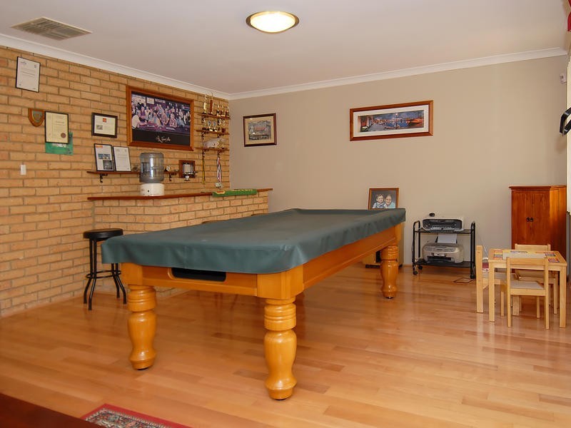 24 Leviathan Way, Padbury WA 6025