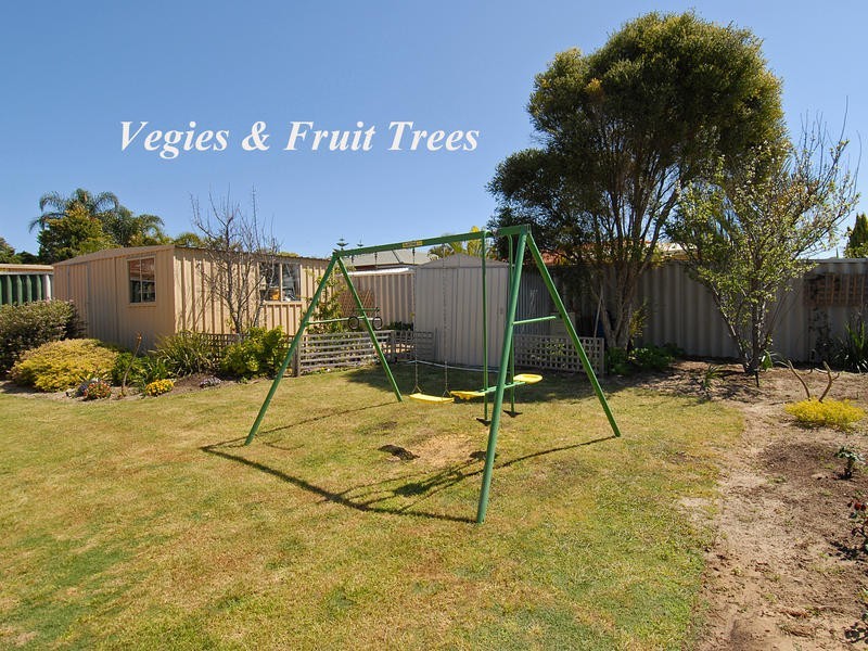 24 Leviathan Way, Padbury WA 6025