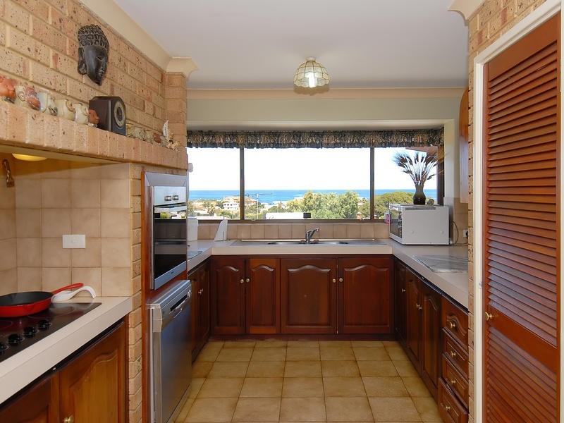 26 Hackney Way, Yanchep WA 6035