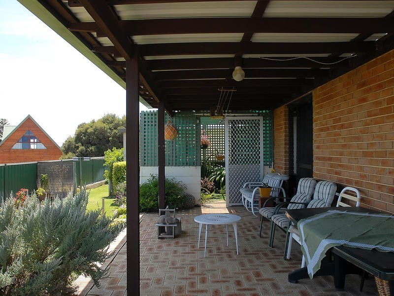 26 Hackney Way, Yanchep WA 6035