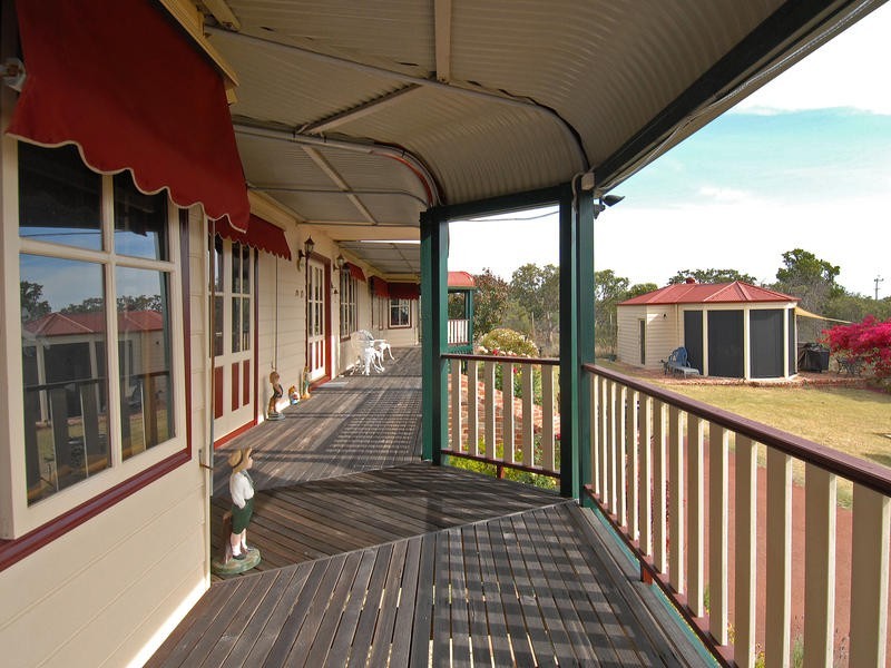 133 Pine Crest Way, Gnangara WA 6077