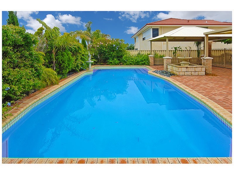 7 Winch Place, Ocean Reef WA 6027