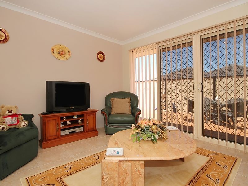 45 Cherokee Green, Clarkson WA 6030