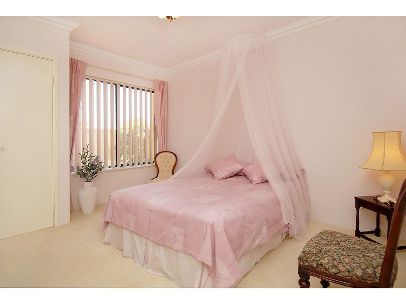 123 Sovereign Dr, Two Rocks WA 6037