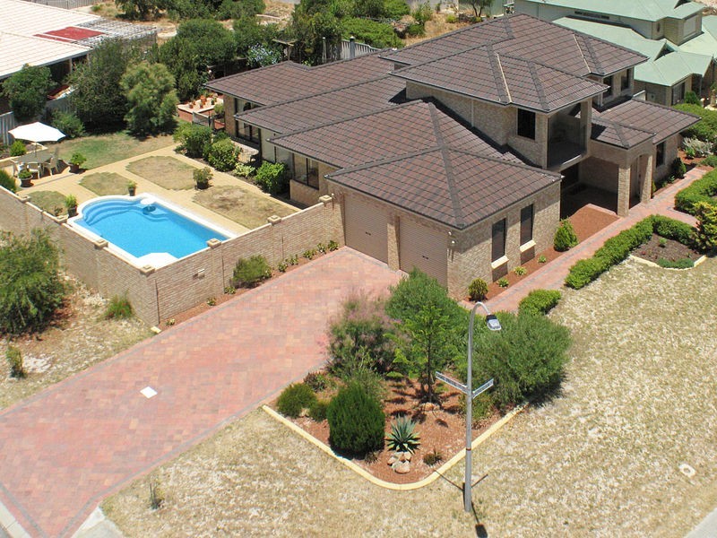 123 Sovereign Dr, Two Rocks WA 6037