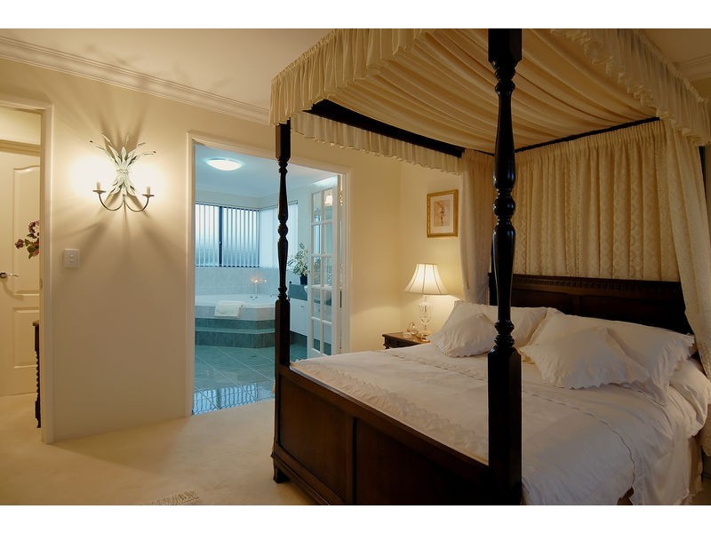 123 Sovereign Dr, Two Rocks WA 6037