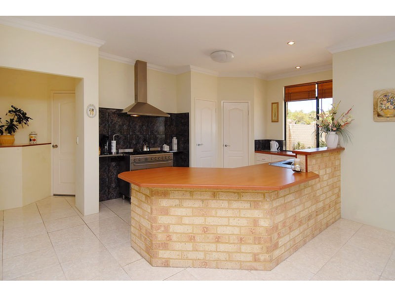 123 Sovereign Dr, Two Rocks WA 6037