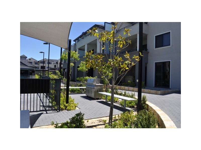 92/1 Sunlander Dve, Currambine WA 6028